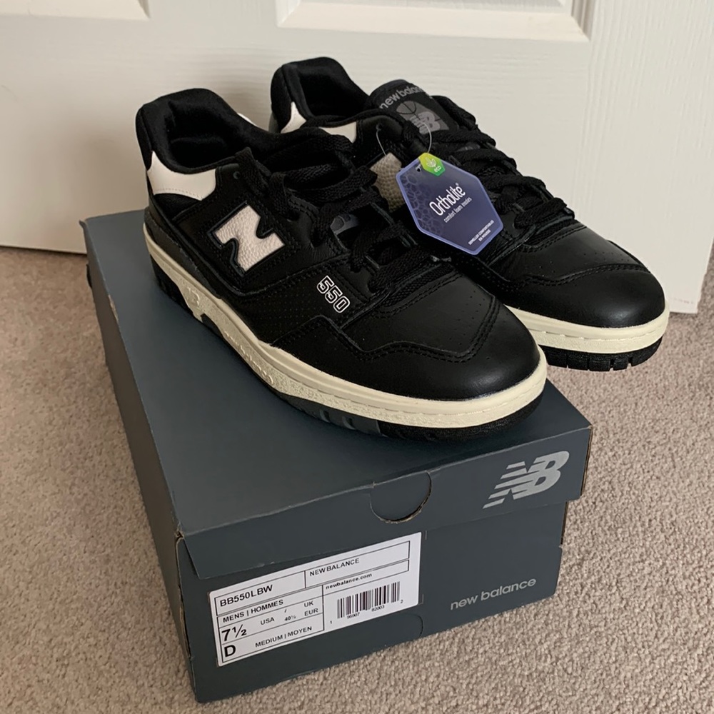 New Balance 550